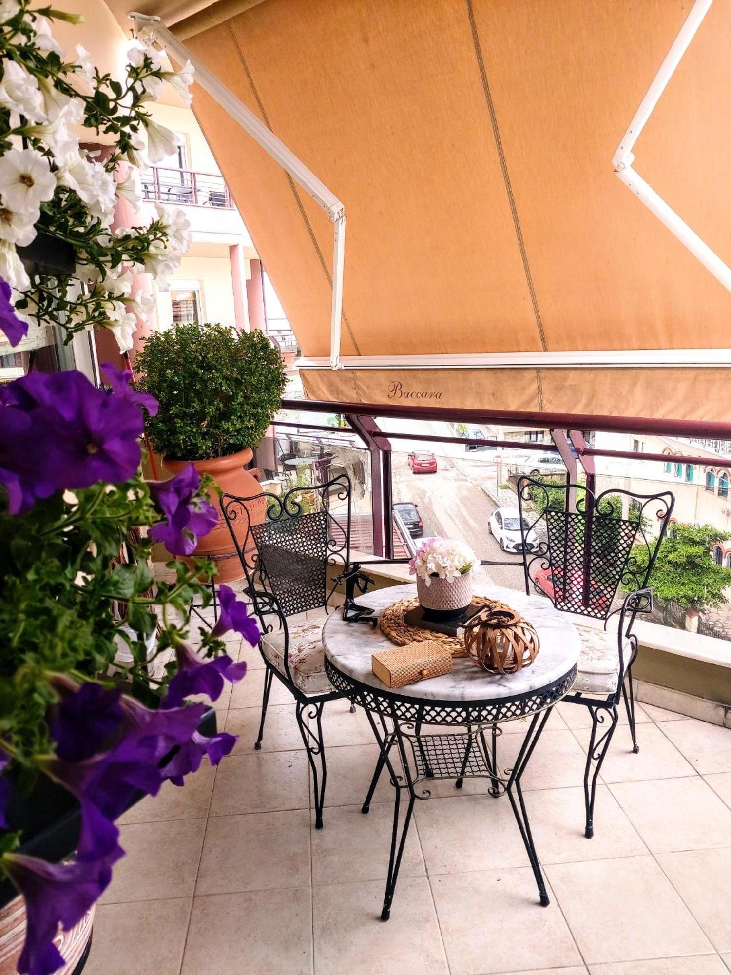 Classic Apartment With Beautiful View Kastoria Exterior foto
